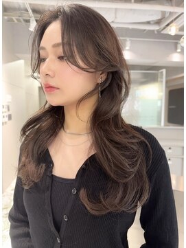 ジーナ 名駅(XENA.) 《xena/中島》品のあるレイヤーカット