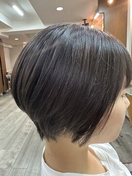リーベ 秋津店(Liebe) 前下がりショートボブ