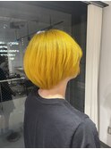 派手髪/黄色/イエロー/ハイトーン/個性派/ブリーチカラー/名古屋