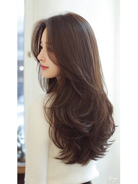 ノイエ 原宿 北参道(NoIE) レイヤーカット/ボブ/髪質改善カラー/縮毛矯正/原宿/北参道