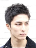 Haleブルーブラックニュアンスパーマスパイキーショートバーバー