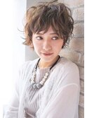 40代・ミセス・イメチェンショートヘア・耳かけショートスタイル