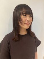 レガロ(REGALO RESORT)&nbsp;顔まわりレイヤー×ミディアム