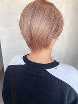 イルウィ(irwi)&nbsp;【ブリーチカラー】ミルクティーベージュカラー　ショートヘア