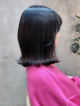 ロンド エスポワール 錦糸町(Lond espoir) 〇イノアカラーブルーブラック切りっぱなしボブ外ハネくびれボブ