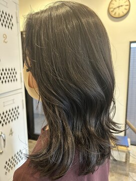 ローレン(Loren) ミディアムレイヤー