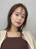 ノイ(noi)&nbsp;顔周りレイヤーカットくびれヘアミルクティーベージュカラー