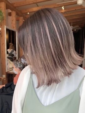 リード バイ ラグーン(LEAD by LAGOON) イヤリングカラーハイライトインナーカラーバレイヤージュ