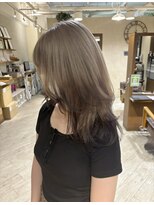 リー ヴィータ 上新庄(Lee Vita)&nbsp;エンドカラー/レイヤーカット/20代