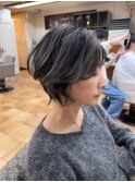 白髪ぼかしハイライト+ショートボブ