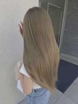 ゴットラトゥール(GOTTO LATOUR) ベージュカラー/ロング/ブリーチ/トリートメント/ハイトーン