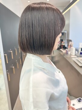 ロンドシエル 横浜(Lond ciel) ミニウルフチェリーブラウンブリーチなしショートボブ前髪/