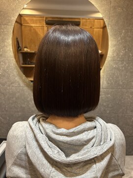 トゥーリ 大野城下大利店(tuuli) 秋カラーで艶ボブ♪乾かすだけで決まる