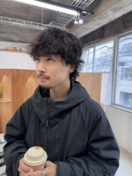 シアー(siar) スパイラルパーマ　スパイラル　パーマヘアー　シャドウパーマ