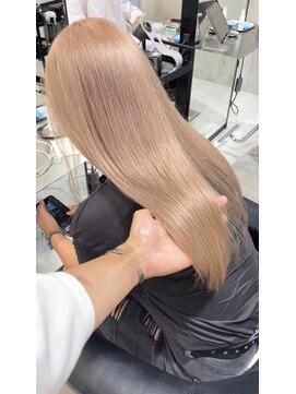 フリーク(FLEEK) ミルクティーベージュ ブリーチ2~3回