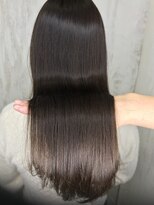 アンフィドットドゥルドゥ(AnFye.dueldo)&nbsp;【AnFye.dueldo】毛先までまとまる艶髪♪