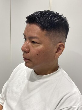 ドルクス 日本橋(Dorcus) 短髪クロップ　パクサライ　スキンフィード