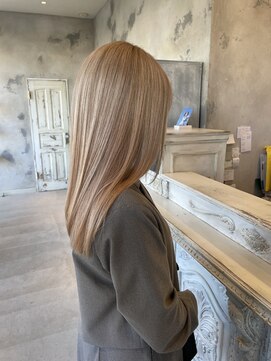 カムジーヘッド(COMEGHEAD) 艶髪×ハイトーン