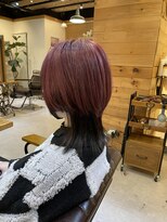 チリンバイロストシティー(Chillin by LOSTCITY)&nbsp;ウルフレイヤーショートボブ髪質改善スクールカット