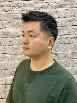 グレイスフル バーバープラチナム 六本木店(Graceful Barber platinum) ツーブロ/ジェットモヒカン