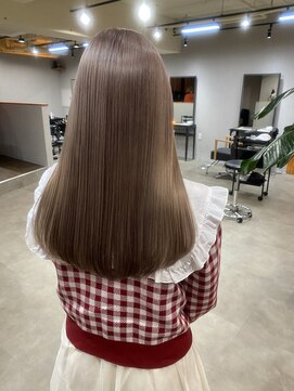 ノイ(NEU) 【NEU×石田】ミルクティベージュカラー♪