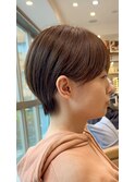 カールセミディシアカラー姫カットダークアッシュショート