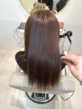 エレノア 枚方(Eleanor) 僕の美髪矯正○山地