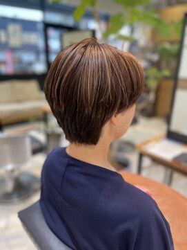 ケンジ 南林間(KENJE) パールベージュ×ハイライトカラー 【南林間駅】