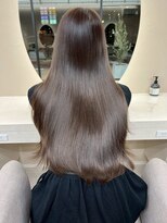 ドロシー 郡山桑野店(Dorothy)&nbsp;ミニウルフチェリーブラウンホワイトグレージュフェザーパーマ