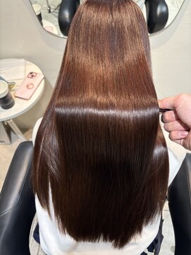 ナイン バイ アソビ 銀座(Nyne by asobi) 髪質改善／縮毛矯正／白髪染め／美髪／銀座／酸性ストレート