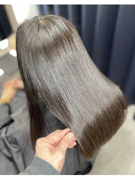 イリス 高槻店 【最上級】プレミアム髪質改善縮毛矯正【高槻　縮毛矯正】