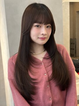 オムニス 表参道(Omnis) 美髪レイヤーカットロングイメチェン髪質改善小顔ぱっつん前髪