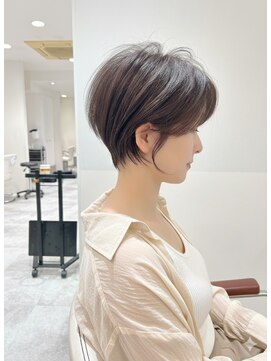 アース 大曽根店(HAIR&MAKE EARTH) earthショートレイヤーボブミルクティー丸みショートボブ