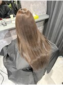 酸性ストレートで叶える艶ロング｜髪質改善 心斎橋 大人女性色