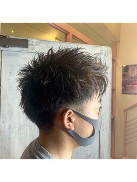 ワークスヘアー(WORKS HAIR) 長めジェットモヒカンスタイル!