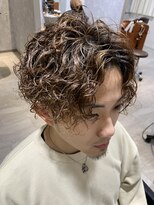 ピース(Peace)&nbsp;強め無造作パーマ