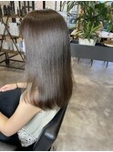 20代30代40代艶感ストレートアッシュグレージュ透明感ロング