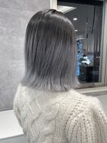 ルーブ トウキョウ(Loob. TOKYO)&nbsp;アイスグレージュ.グラデーションカラー(タンバルモリ.韓国ボブ)