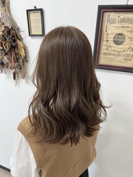 ヘアーデザインサロン スワッグ(Hair design salon SWAG) ベージュ