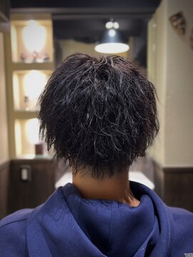 バレス 田町(BALES) <理容室>[メンズ/床屋/シェービング/ヘッドスパ/田町/芝浦]