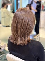 モア 下通店(MORE)&nbsp;ミディアムヘア