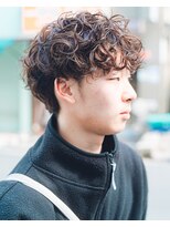 カフ(CAF)&nbsp;CAF河内 メンズパーマ メンズカット 大阪 心斎橋