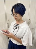 ハンサムショートブルーカラーアッシュカラーユニセックス