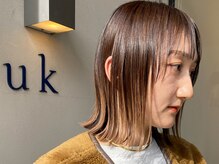 シズク(sizuk)の雰囲気（《 グラデグレージュ 》×《 切りっぱなしボブ 》）