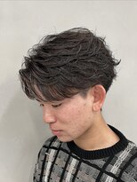 ラヴィズムバイフィフス(LUVISM by fifth) フェザーパーマフェザーショートセンターパート新潟メンズパーマ