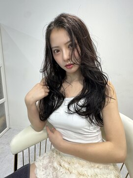ワンズ リー 上大岡店(One's ly) ハイライトカラミルクティーベージュケアブリーチレイヤーカット