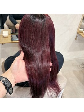 ヘアデザイン ファブロ(hair design FABRO.) 【FABRO東】乾かすだけで決まる艶ボルドー髪質改善♪