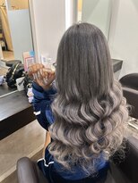 グランディールヘアデザイン(grandir hairdesign)&nbsp;シルバーアッシュ！-Yurika-