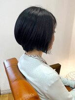 アビエクレール 河内花園(abije claire) 艶感前下がりショートボブ【河内花園駅】
