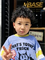 ベース(BASE)&nbsp;Cafe&Barber BASE×小学生王道パーマ